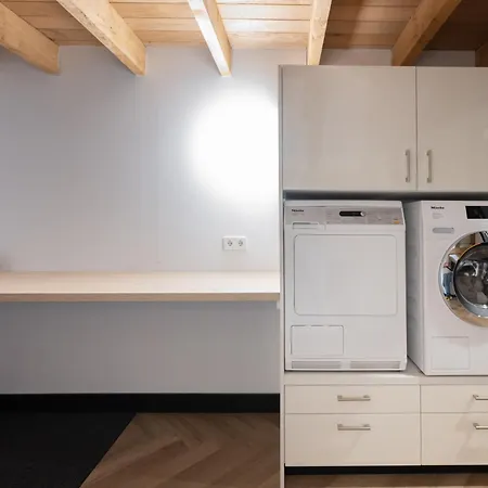 Apartment Buitenliefde, Prachtige Vakantiewoning Midden In De