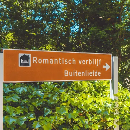 Buitenliefde, Prachtige Vakantiewoning Midden In De * Heiloo