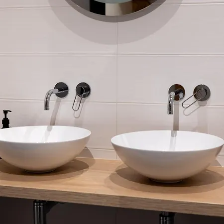 Buitenliefde, Prachtige Vakantiewoning Midden In De