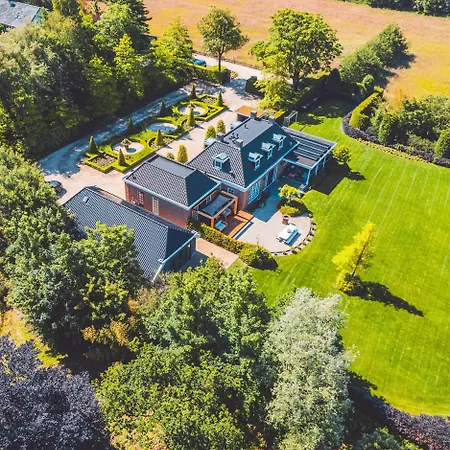 Apartment Buitenliefde, Prachtige Vakantiewoning Midden In De *